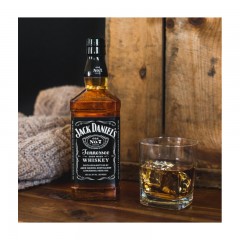 杰克丹尼（Jack Daniel's）洋酒 美国田纳西州 威士忌 进口洋酒 700ml （无盒）